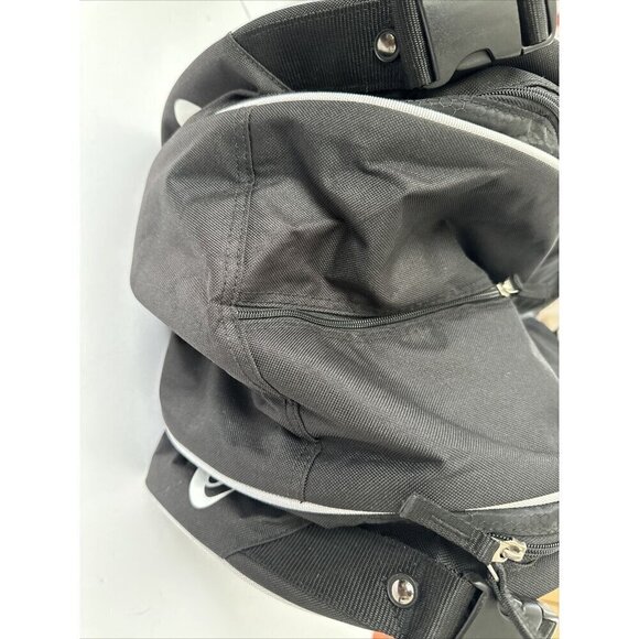 Asics Tennis Bag (BZ100 Bag) Multi Color 12 Pack Racquet / Tennis Bag. NWT - Picture 6 of 11